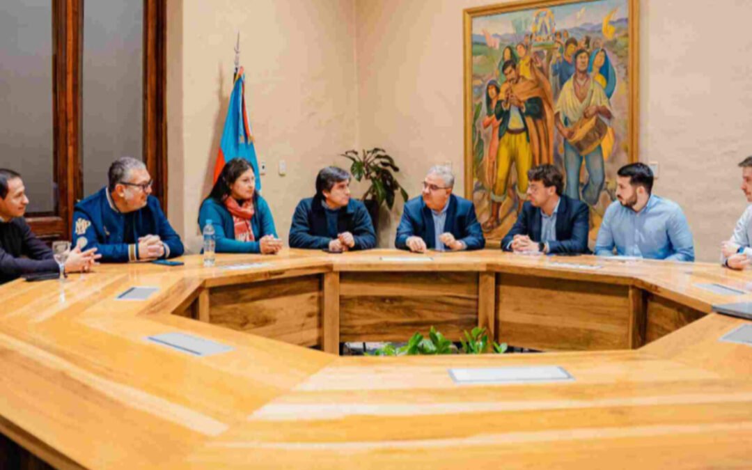 Total Energies evalúa ampliar su inversión en energía solar en Catamarca