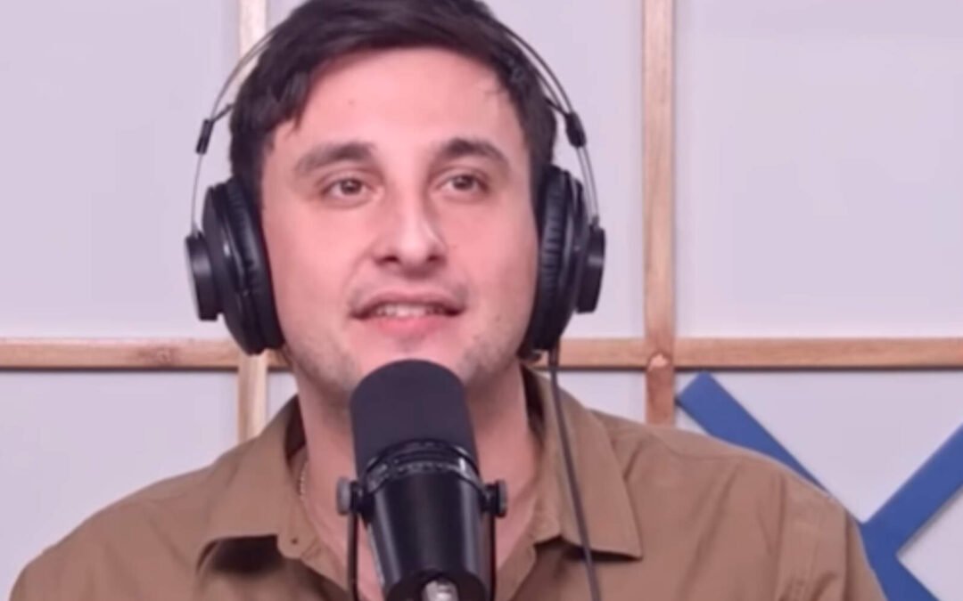 Ferbo renovó el streaming de eltrece y lanzó una advertencia picante a sus colegas