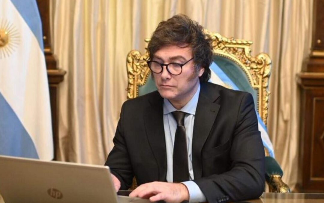 Javier Milei es el presidente que menos leyes vetó desde la vuelta de la democracia