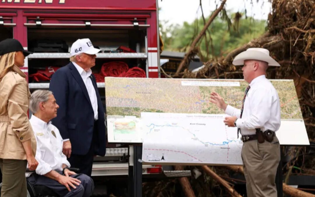 Trump visita a una Texas conmocionada por las inundaciones