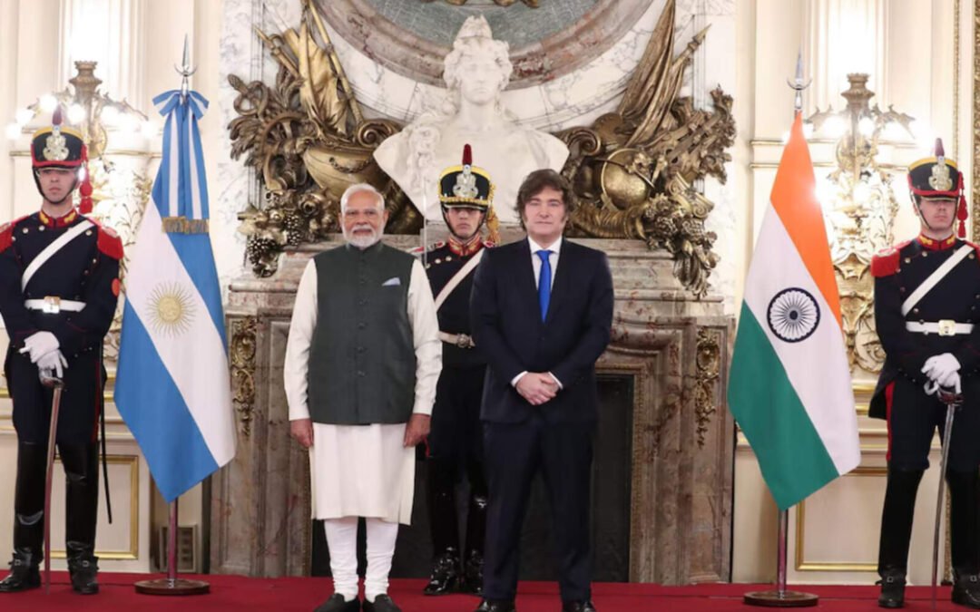 Tras la visita de Modi, India invertirá en energía, litio y tecnología en el país