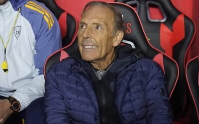 Russo planea cambios para el duelo ante Unión: Paredes concentrado y regresos clave