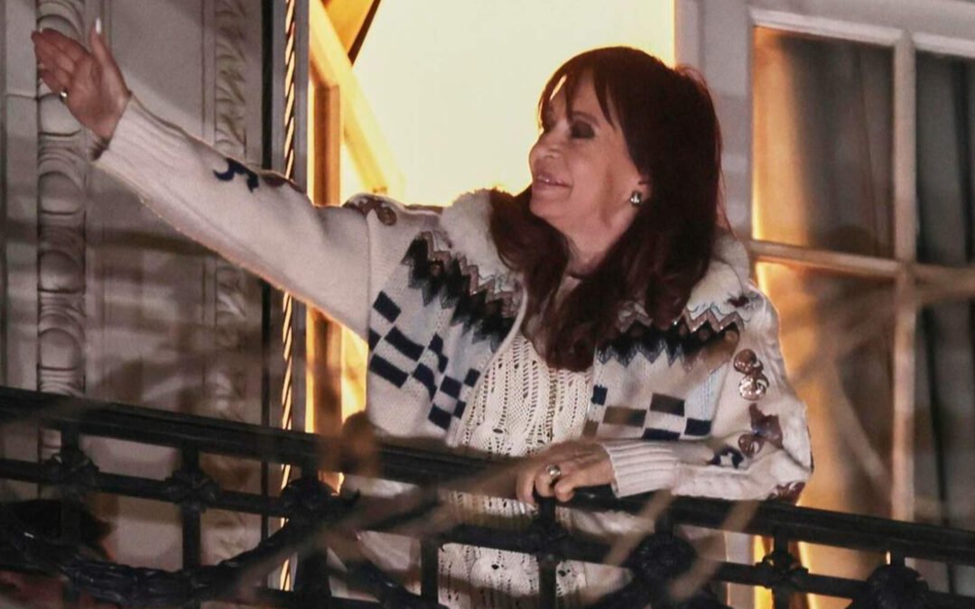La Justicia intimó a la corrupta Cristina Kirchner a pagar $684 mil millones