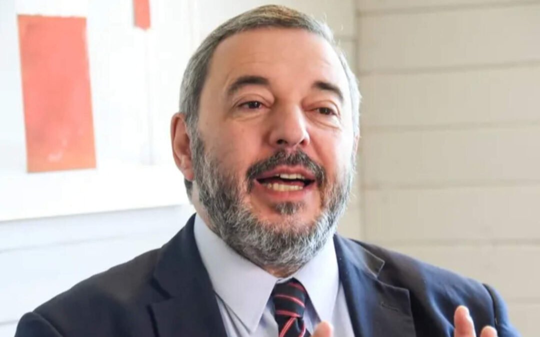 mario-bergara-quiere-subir-la-contribucion-inmobiliaria