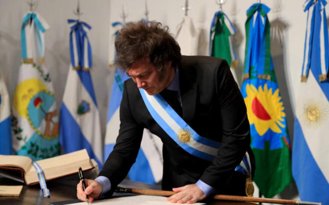 El Gobierno convocó al Consejo de Mayo para activar el plan de reformas clave de Milei