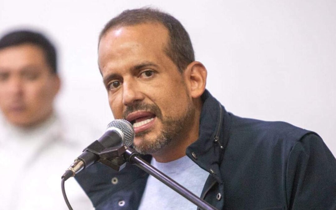 Camacho retornará a Santa Cruz: Juez ordenó su traslado por el caso Decretazo