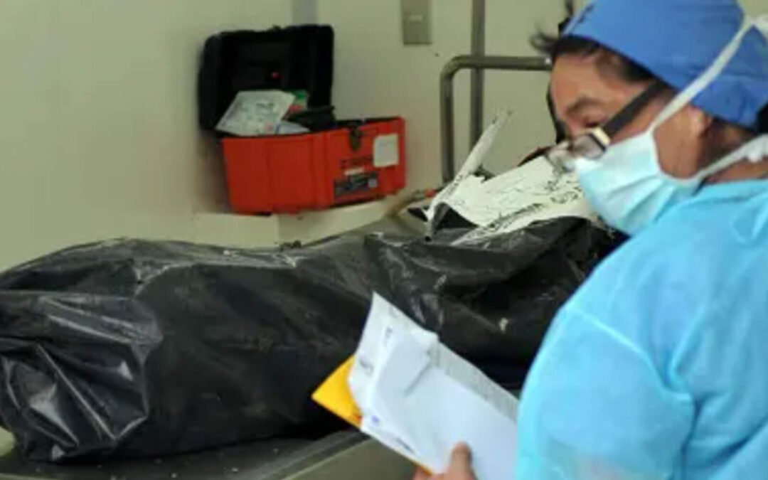 narcoquirofanos:-narcos-obligan-al-personal-medico-a-atender-a-sus-heridos