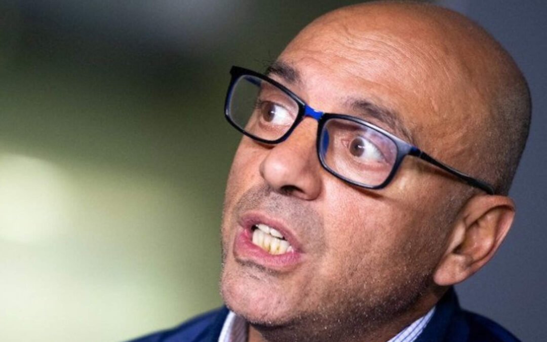 El PIT-CNT presiona al gobierno para aumentar impuestos