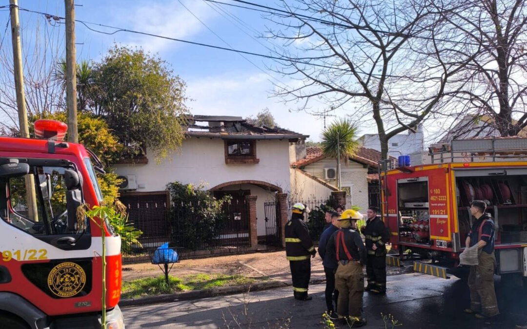 Horror en Ituzaingó: así se prendió fuego una casa en el centro de la localidad