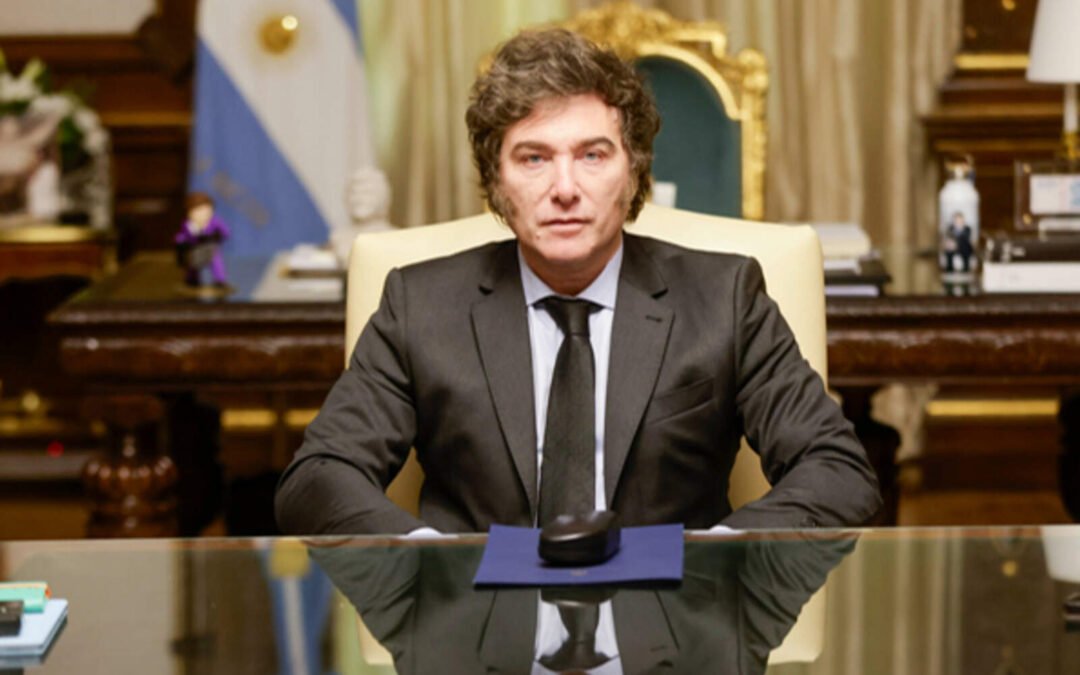 The Telegraph propone el modelo de Milei para rescatar al Reino Unido de la crisis