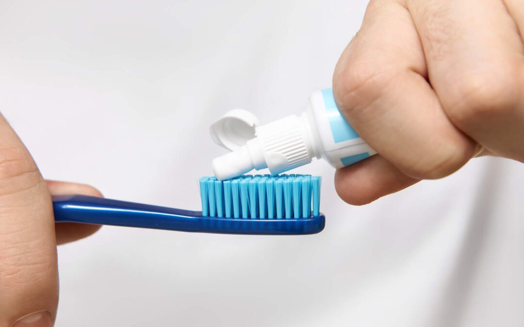 Colgate ofrece el cambio gratuito de una pasta dental que prohibió la ANMAT en el país