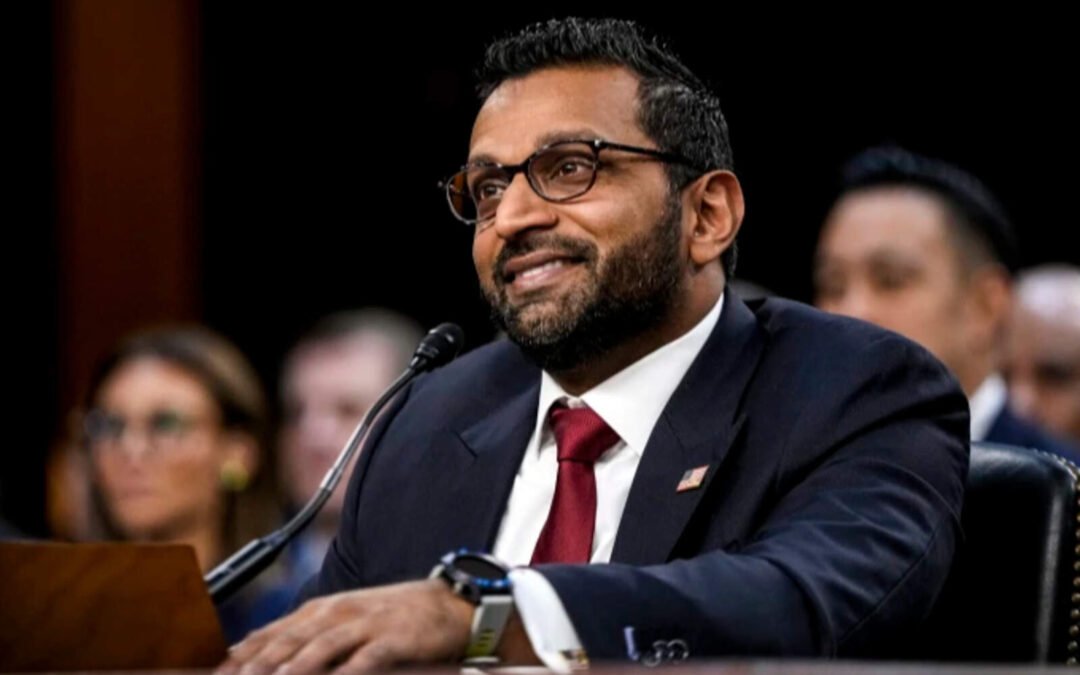 El FBI encontró en una habitación secreta documentos del RussiaGate listos para quemar