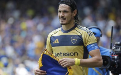 Pese a los rumores, el representante de Cavani confirmó su continuidad en Boca