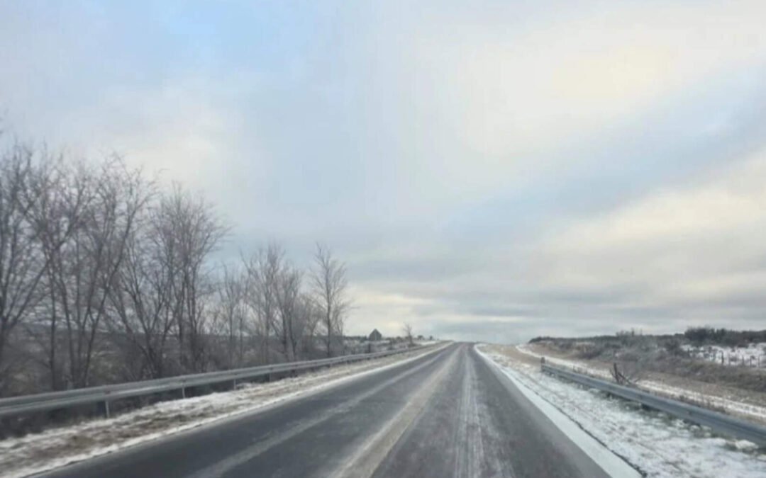 Córdoba: cortes en rutas nacionales y provinciales por nieve y hielo tras ola polar