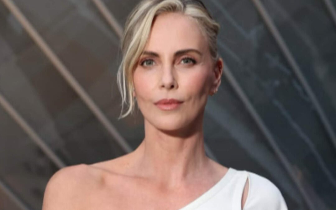 A punto de cumplir 50 años, Charlize Theron confesó que tuvo sexo con un joven de 26