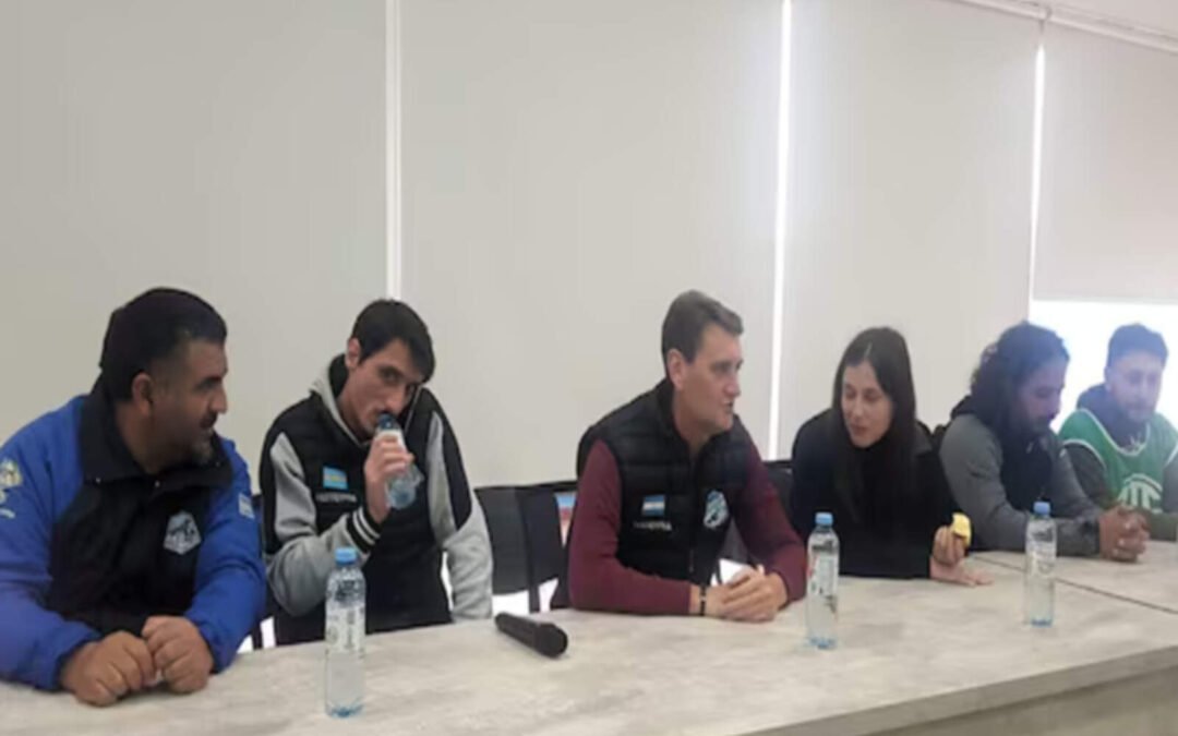 La planta de Río Tercero sigue paralizada y crece la tensión por los 124 despidos