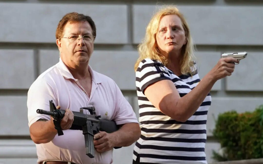 Un hombre recuperó su rifle tras una confrontación frente a terroristas de BLM