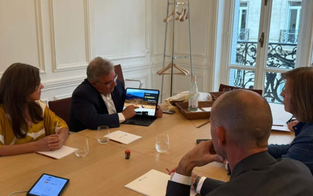 Raúl Jalil cerró reuniones clave en Francia por minería y energía