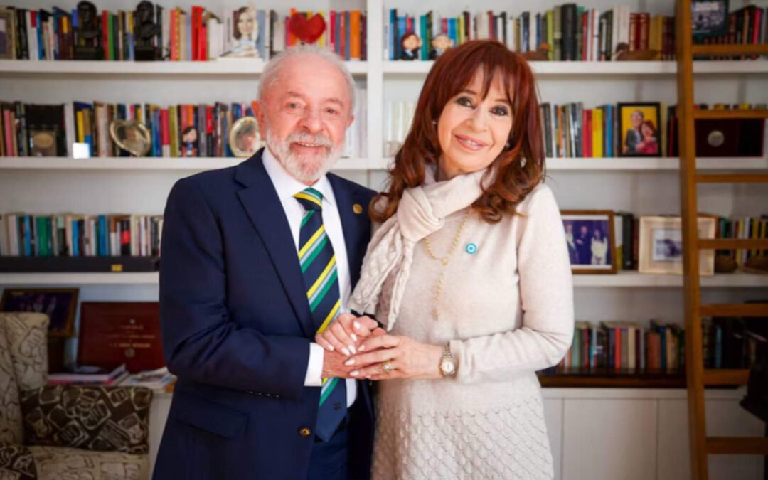 El dictador Lula da Silva volvió a meterse en la política local para apoyar a CFK