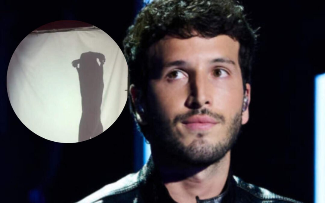 Depravado: Sebastián Yatra se desnudó en pleno show frente a menores de edad