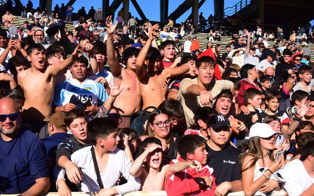 historico:-record-de-asistencia-en-el-entrenamiento-abierto-de-los-pumas-en-cordoba