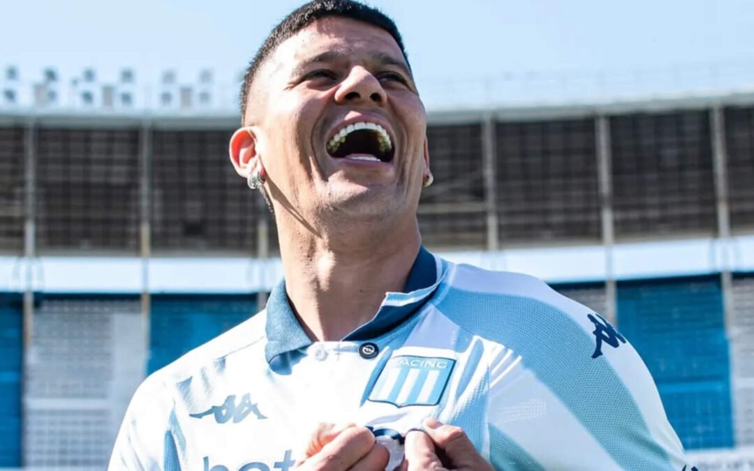 marcos-rojo-podra-estar-en-la-libertadores,-pero-afa-no-le-permitira-jugar-el-clausura