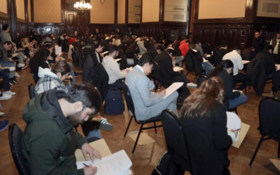 En 2026 las provincias tomarán sus propios exámenes de ingreso a residencias médicas