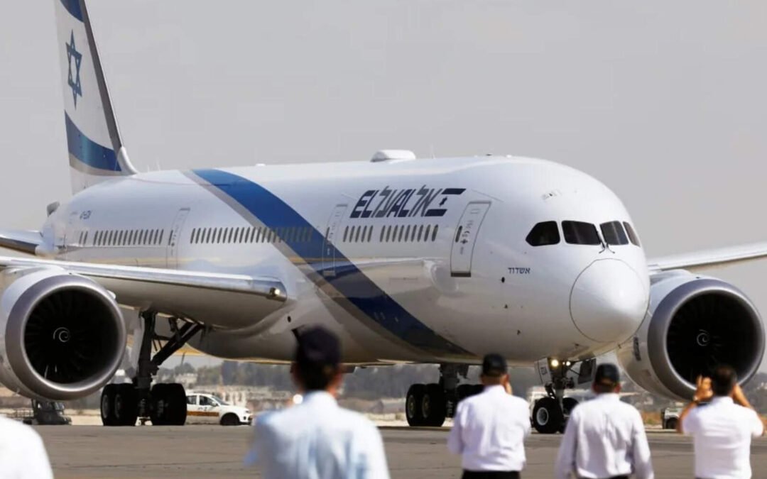 Francia suspende al controlador aéreo que gritó ‘Free Palestine’ a un avión de El Al