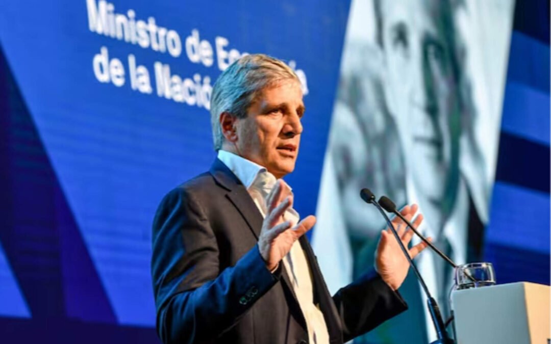 Caputo arremetió contra la casta política y pidió respaldo del empresariado