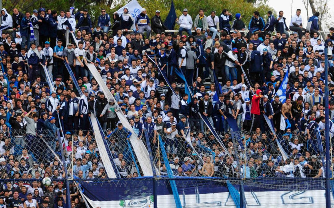 le-impusieron-derecho-de-admision-a-siete-miembros-de-la-barra-disidente-de-gimnasia