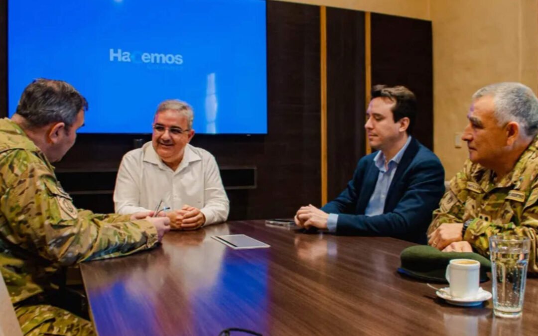 Jalil se reunió con el comando electoral para coordinar la seguridad de las elecciones