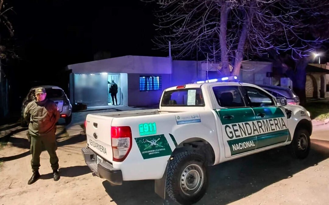 Córdoba: Gendarmería los atrapó con un kilo y medio de cocaína cerca de Villa María