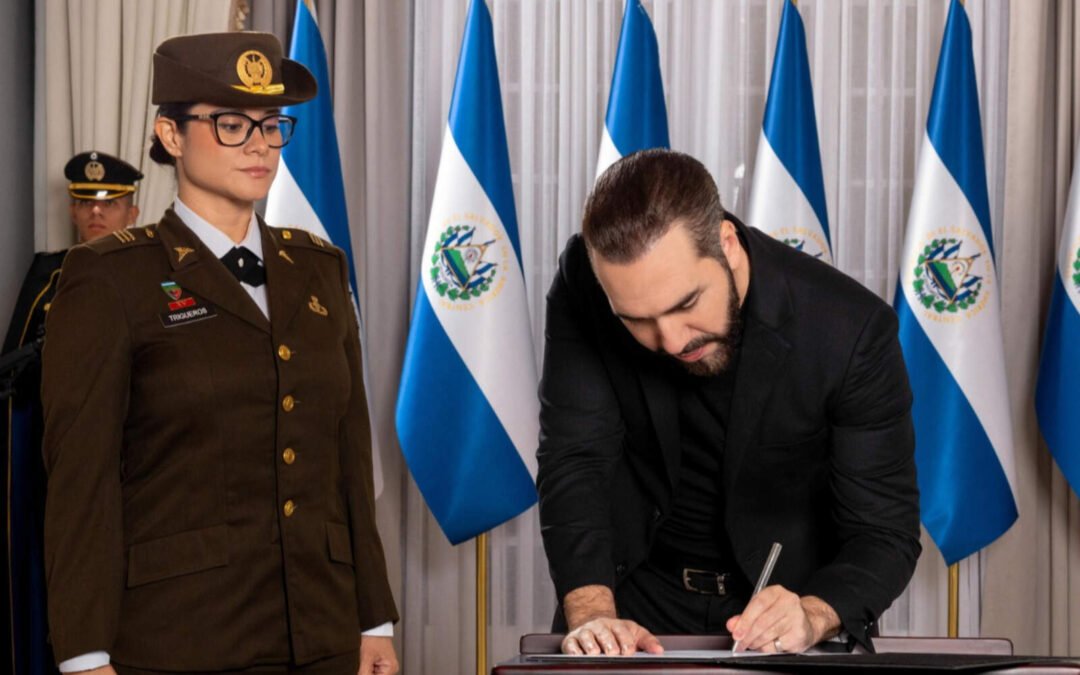 ‘Orden y disciplina’: Nayib Bukele nombró a una militar como Ministra de Educación