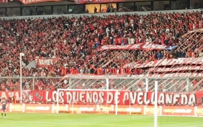 Le dieron derecho de admisión a uno de los referentes de la barra de Independiente