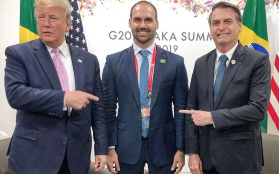 Eduardo Bolsonaro alertó que Donald Trump prepara duras sanciones si condenan a Jair