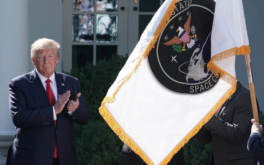 Trump planea el traslado de la sede principal del Comando Espacial a Alabama