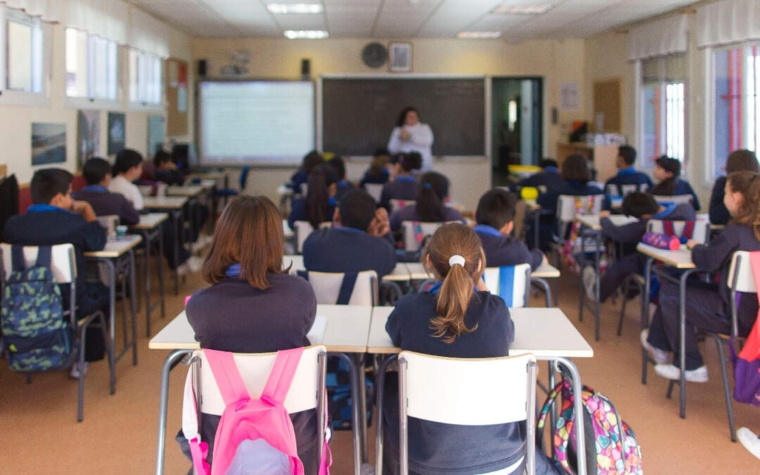 Profesora ultra zurda incentivó a los niños a tener sexo para comprobar su sexualidad