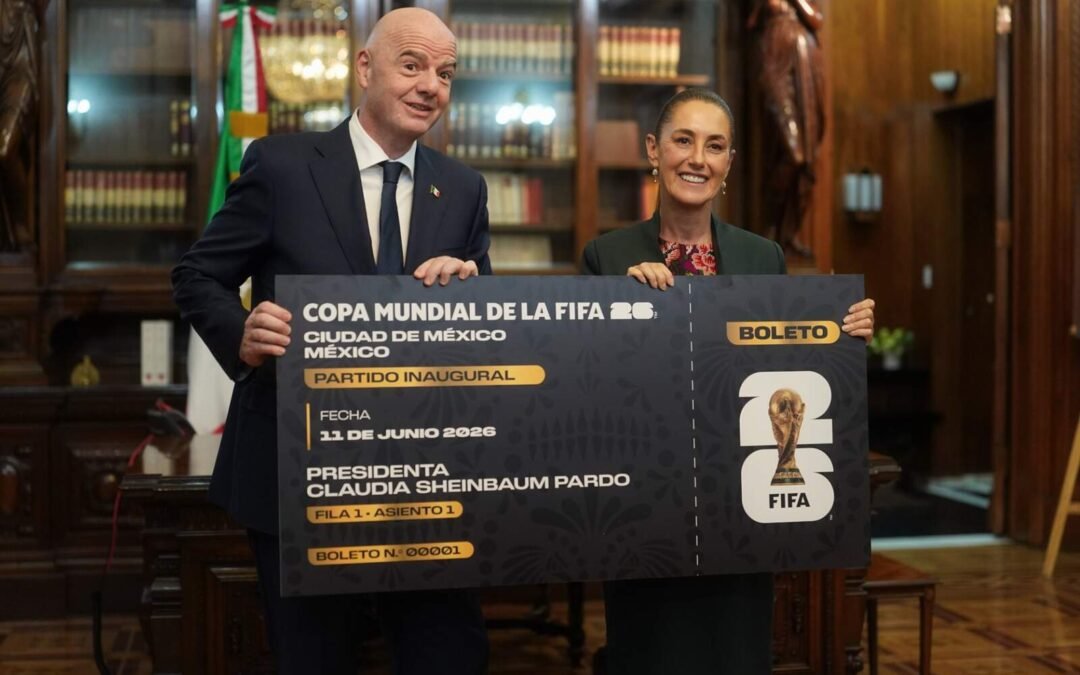 Gianni Infantino ratificó a México como sede del Mundial 2026