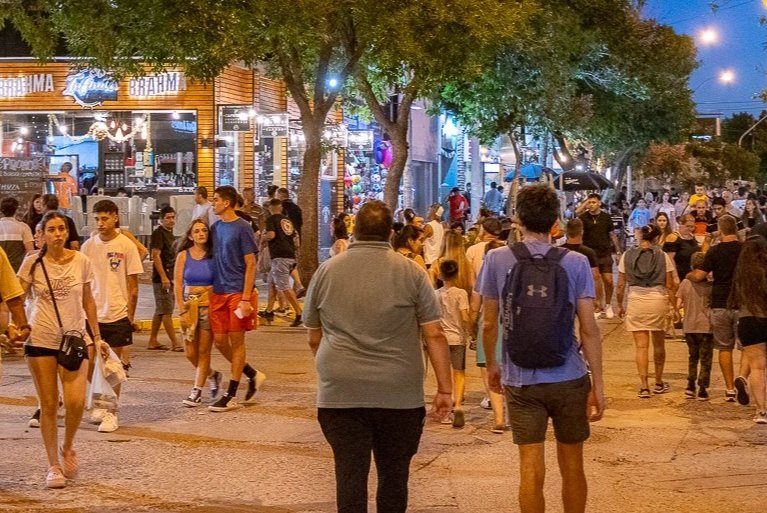 de-la-mano-de-la-recuperacion-economica,-en-febrero-el-turismo-crecio-un-8,5%-en-cordoba