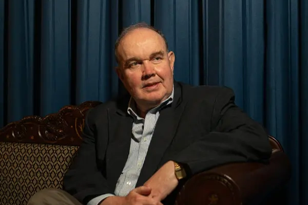 Presidenciales en Perú: Rafael López Aliaga lidera las encuestas a un mes de las elecciones