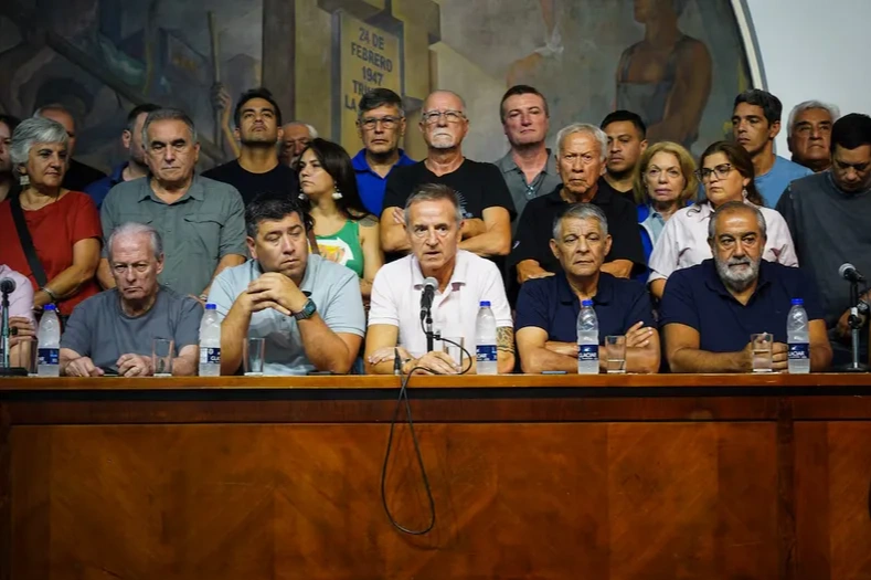 La Justicia rechazó la cautelar presentada por la CGT contra la Modernización Laboral de Milei