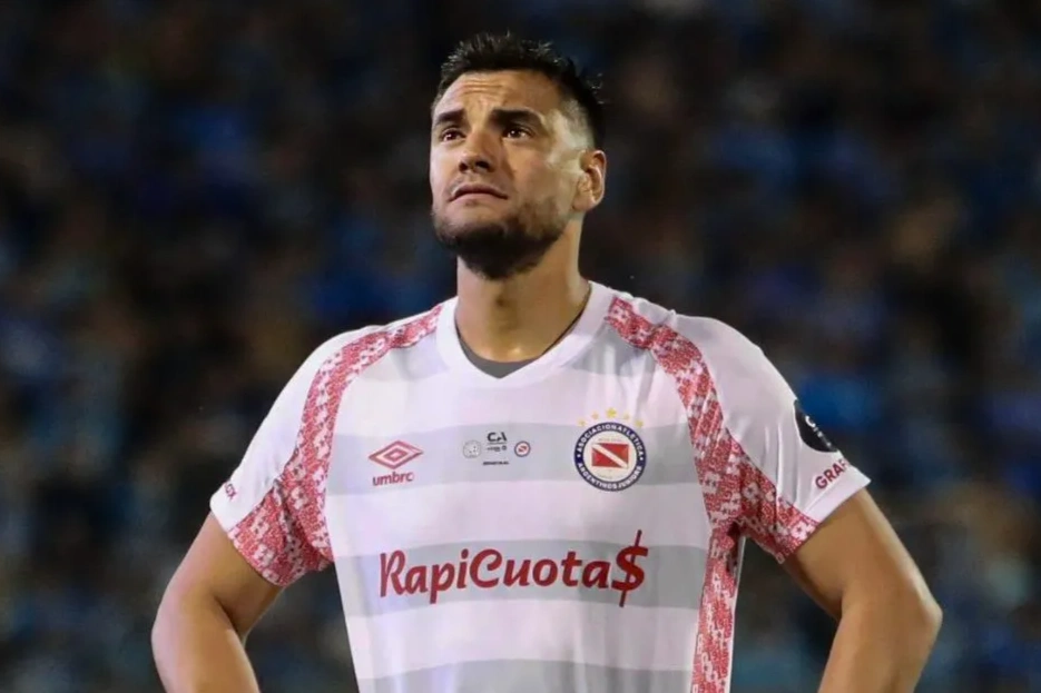 Sergio ‘Chiquito’ Romero se retira del fútbol profesional y lanza su carrera como entrenador