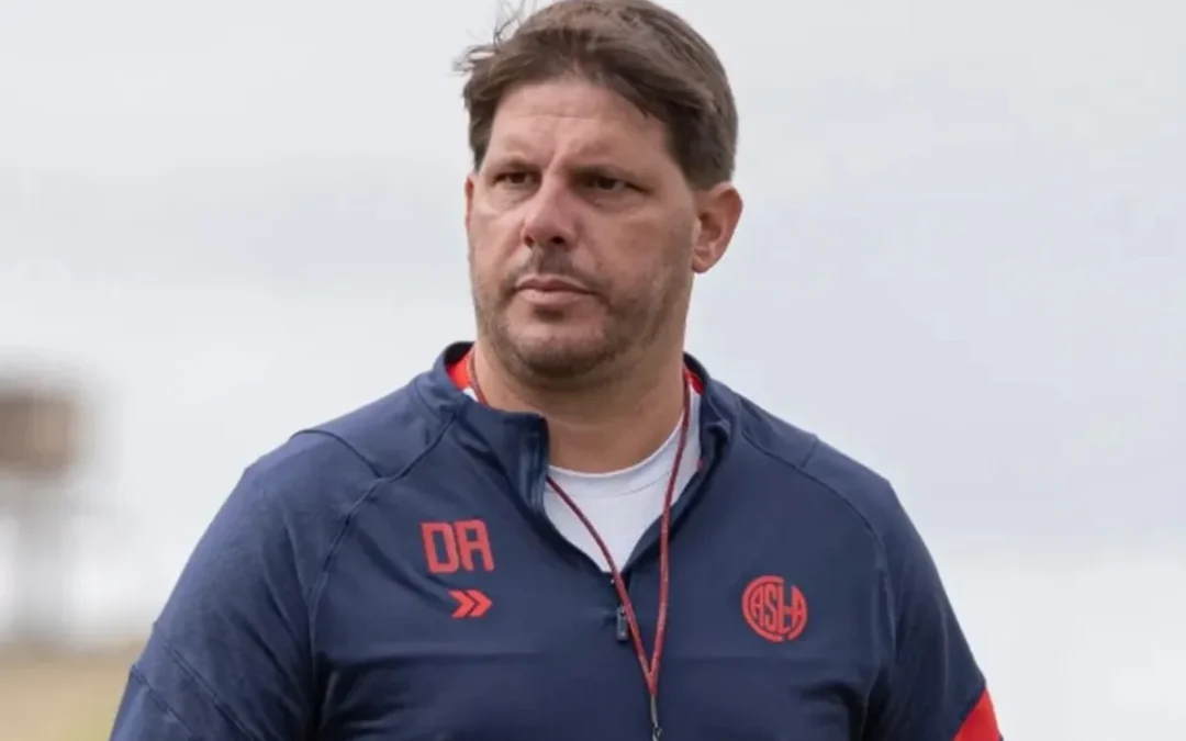 San Lorenzo despidió a Damián Ayude tras la dura derrota ante Defensa y Justicia