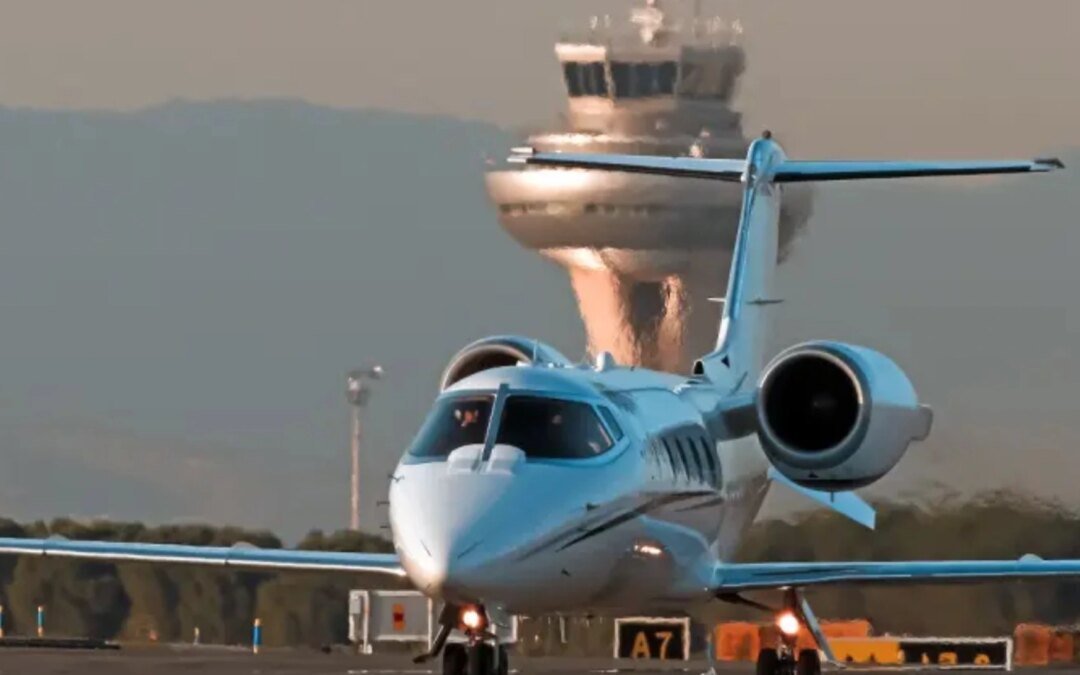 inversion-privada-en-el-aeropuerto-de-cordoba:-apuestas-en-la-aviacion-ejecutiva-y-tecnologia