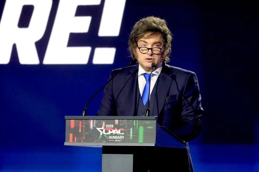 milei-en-la-cpac-hungria:-cruzo-al-socialismo-empobrecedor-y-respaldo-fuertemente-a-viktor-orban