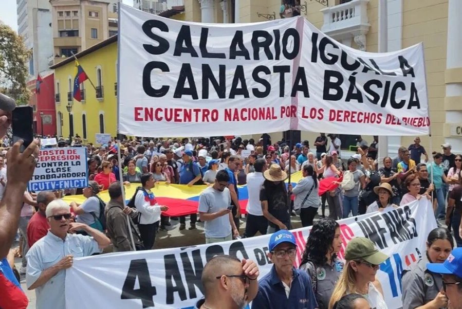 trabajadores-venezolanos-protestaron-contra-el-regimen-en-busca-de-salarios-dignos