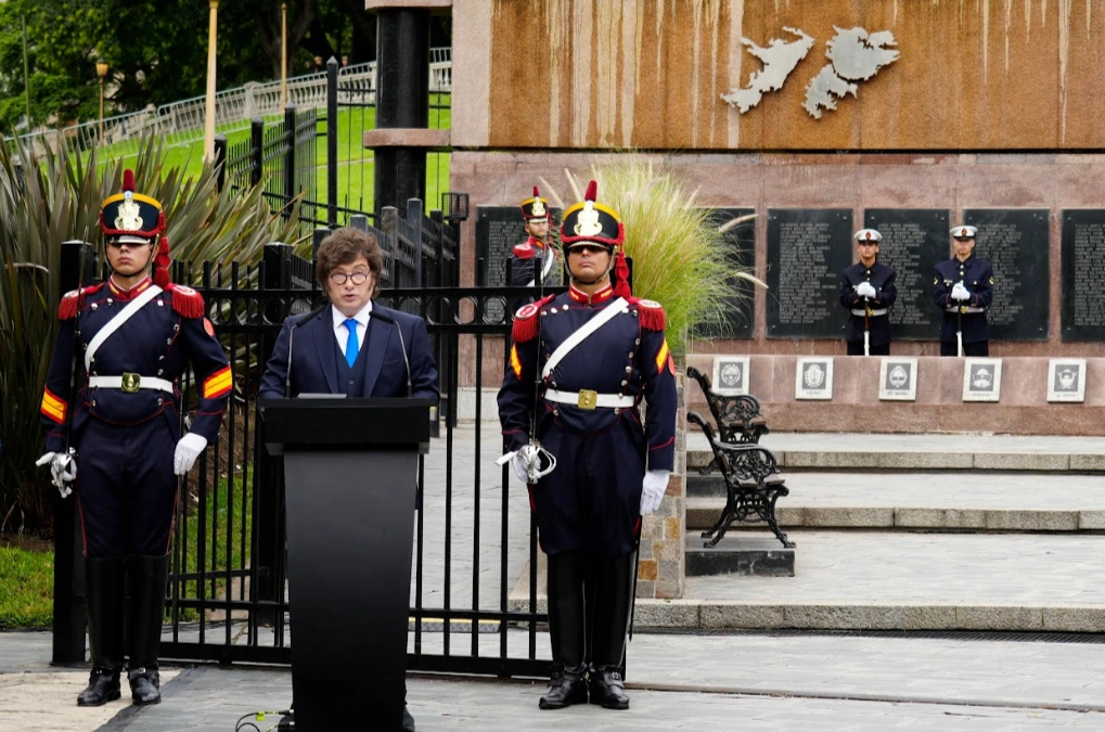 milei-ratifico-la-soberania-sobre-malvinas-y-anuncio-una-fuerte-inversion-militar