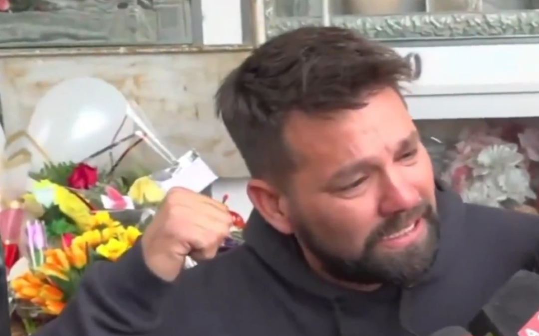 “LO MATARON”: el doloroso llanto del padre de Ángel, el niño de 4 años que murió de un paro en la casa de su madre