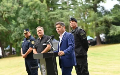 Intendentes presionan por policías municipales ante el abandono de Kicillof