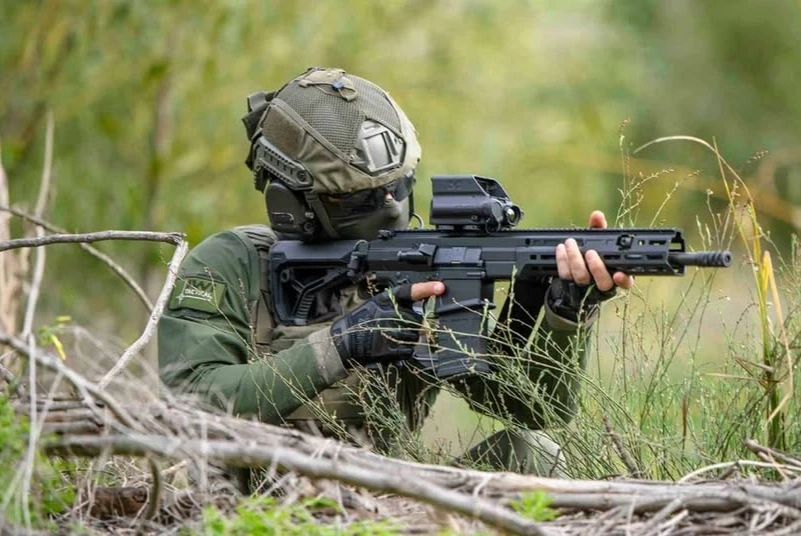 el-gobierno-confirmo-la-llegada-de-fusiles-israelies-para-el-ejercito-argentino